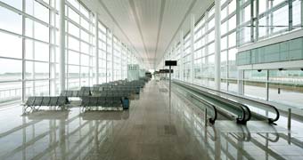 Aeropuerto T1 Barcelona, España