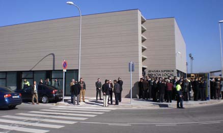 BELÜFTETEN FASSADE – Keraben Systems – Integra Gris 100 x 50 cm
