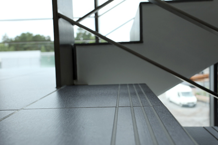 Interior Gemeinschaftsräume (Transit Gris 100x50)