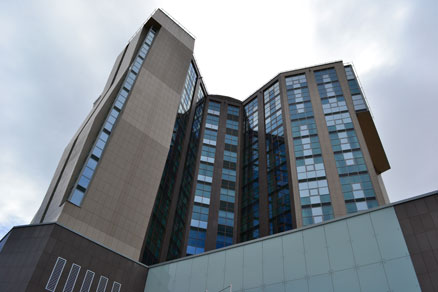 Cerámica Transit 100x50 de Keraben en Hotel Hilton de Bratislava