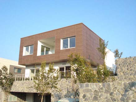 Chalet en Zagrev – Keraben Systems – BELÜFTETEN FASSADE