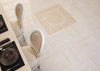 PVTO. / FLOOR: RIETI MARFIL 45X45 - ROSETON VICTORIA 90X90