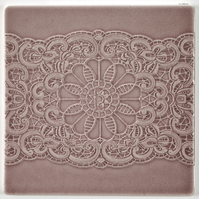 Decor Tender Lavender 3 20x20 Q100