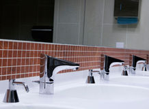 Mezclador de lavabo Infrarrojo electrónico con mezclador metálico