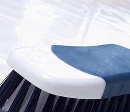 ¿Cómo limpio los azulejos de cerámica?