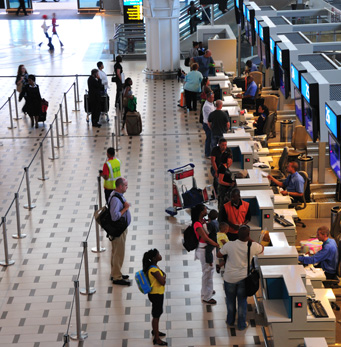 Piso interno Aeropuerto internacional de Ciudad del Cabo