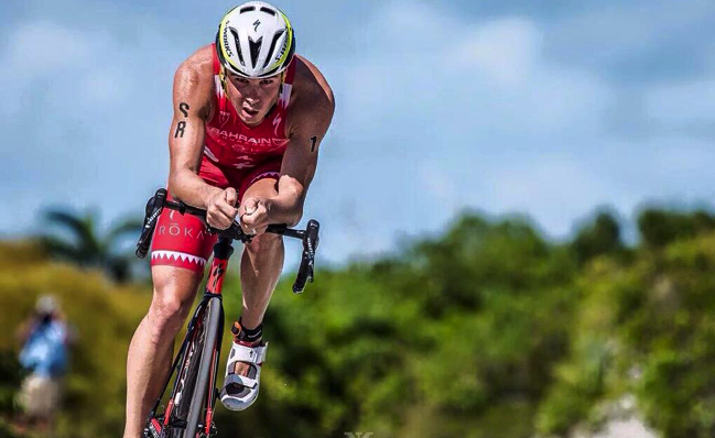 gomez noya gana island house invitational triathlon.