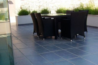 Riansares. Baldosas de exterior 30x60. 