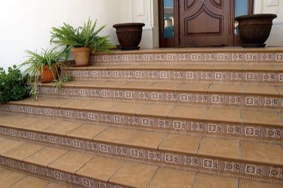 Escalera Peldaño Tajo con Frontal M11