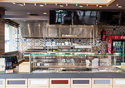 Mostrador restaurante rinas bbq