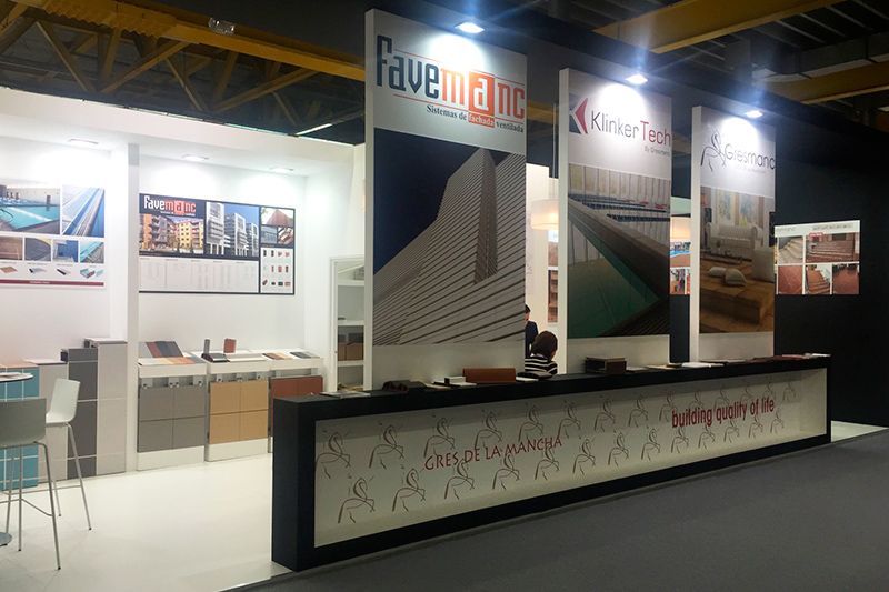 stand de gresmanc en cersaie 2015
