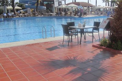 Piscina Rocinante. Base 31x31.