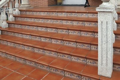 Escalera Rocinante. Peldaño fiorentino. Loseta E-6.
