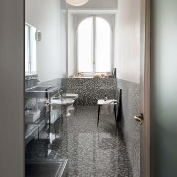 Grande Marble Look: Azulejos para el cuarto de baño: cerámica y porcelánico - Marazzi