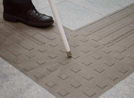 Autonomy: Azulejos de formatos medios para suelos - Marazzi