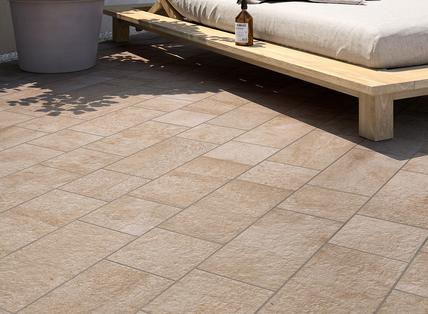 Pietra Occitana: Azulejos de gres porcelánico beige: mira las colecciones - Marazzi