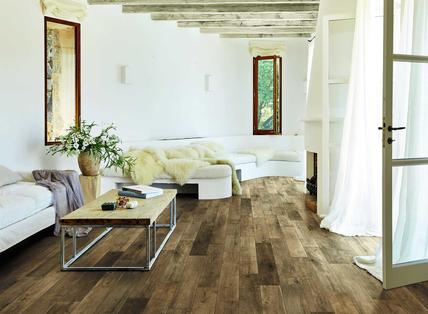 Treverkstage: Azulejos para el salón: ideas y soluciones de cerámica y gres - Marazzi