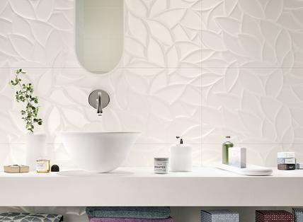 Essenziale: Azulejos para el cuarto de baño: cerámica y porcelánico - Marazzi