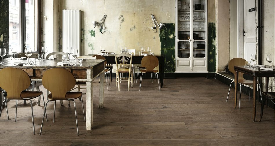 Treverklife y Treverkdear, todo el efecto de la madera desgastada en gres porcelánico