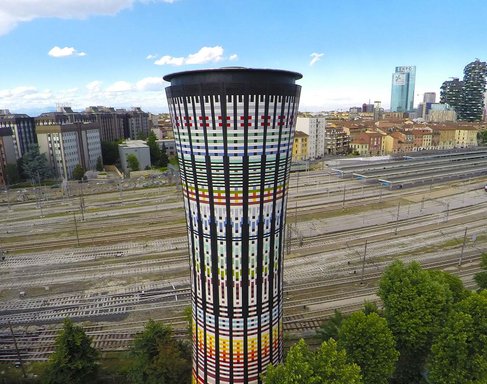 azulejos de Marazzi para la Torre Arcobaleno de Milán