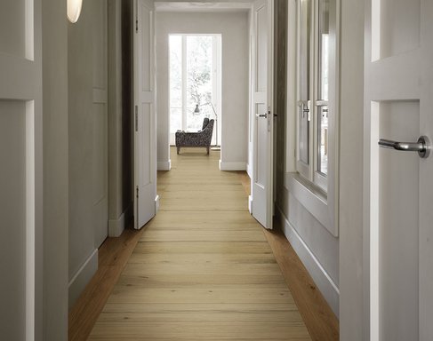 El encanto marítimo en Treverklife: la imitación de la madera de roble