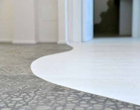 Las mil caras de Marazzi Powder en el chalé de Porto Cervo