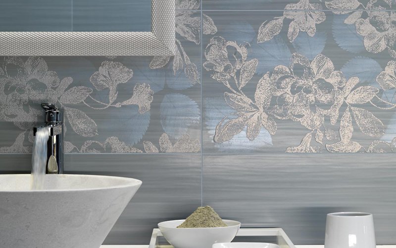 Silkstone: tactile pleasure