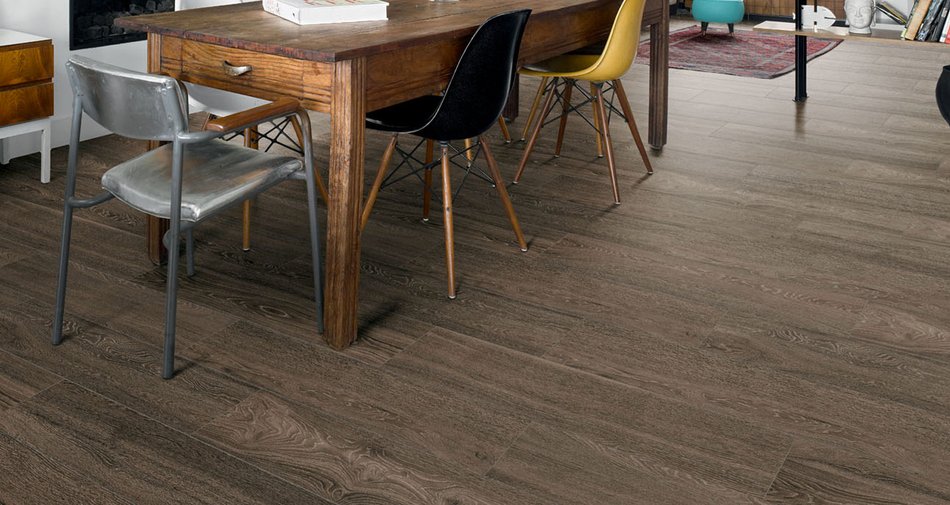 Treverkview, las características vetas del roble en el nuevo gres de imitación madera de Marazzi