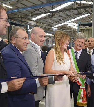 Inauguración del nuevo establecimiento Marazzi en Fiorano con la presencia del Ministro Boschi