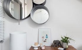 Casa Think: Estilo Minimal con Cerámica Blanca