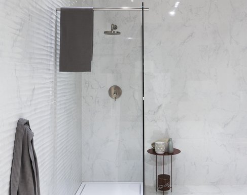 Baño Clásico y Elegante