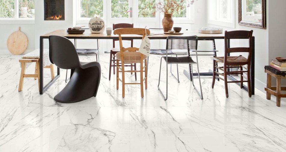 Preview, gres brillante para interiores contemporáneos