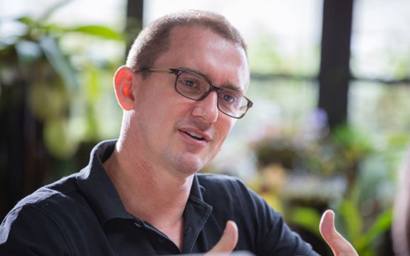 Interview with Richard Hassell