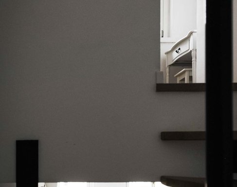 Casa Ba elige el gres porcelánico efecto de resina