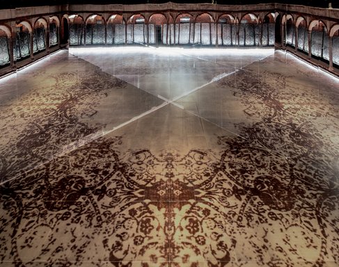 Grand Carpet - Design Antonio Citterio Patricia Viel