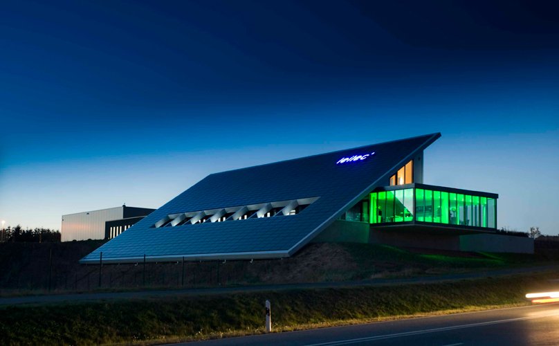 Evolutionstone for Leitec headquarter in Germany