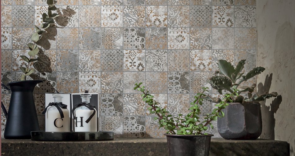 Memento, new stoneware reinterprets concrete
