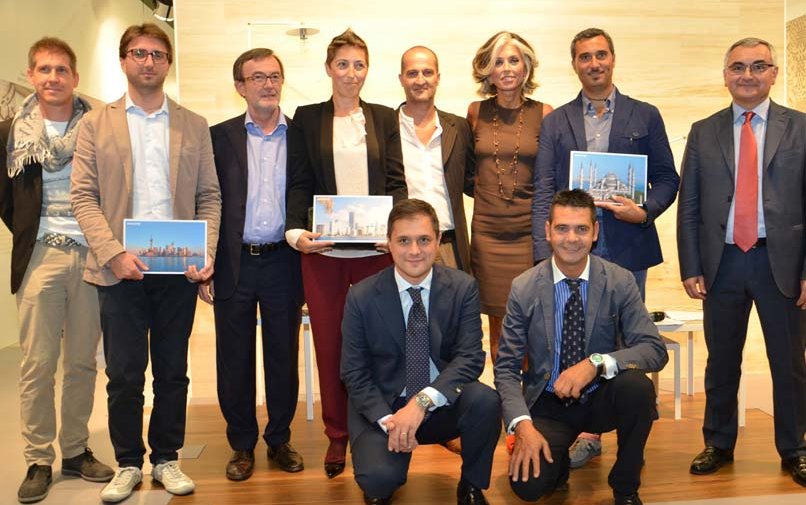 Paola Marella premia en Cersaie a los ganadores de los concursos de Marazzi