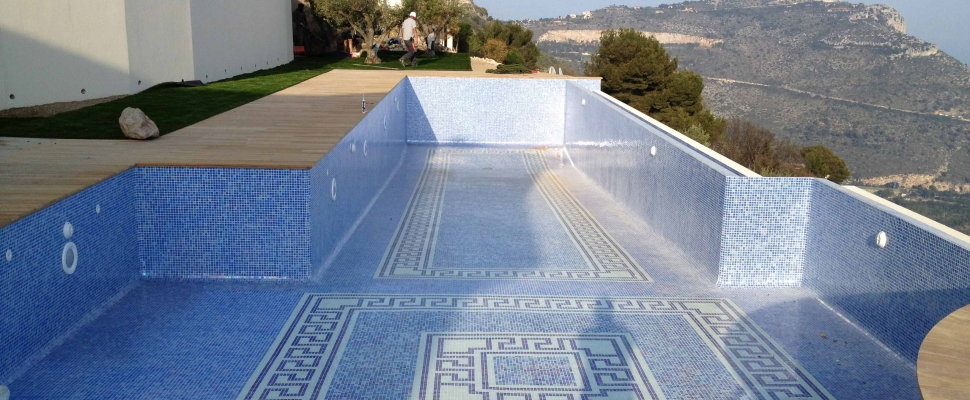 PISCINA PRIVADA 06