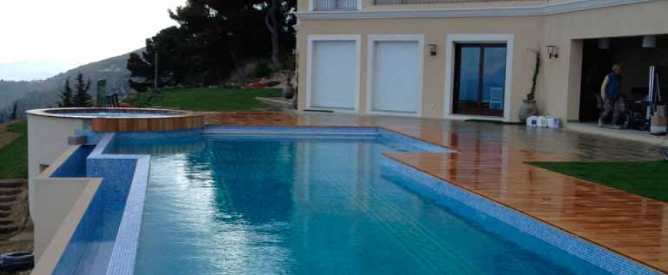 PISCINA PRIVADA 06