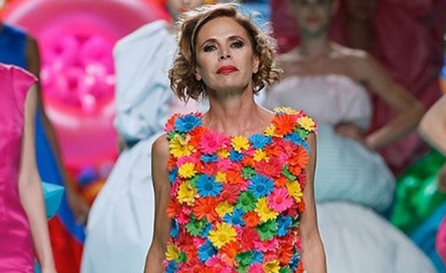 agatha-ruiz-de-la-prada-premio-nacional-diseño-pamesa-azulejos