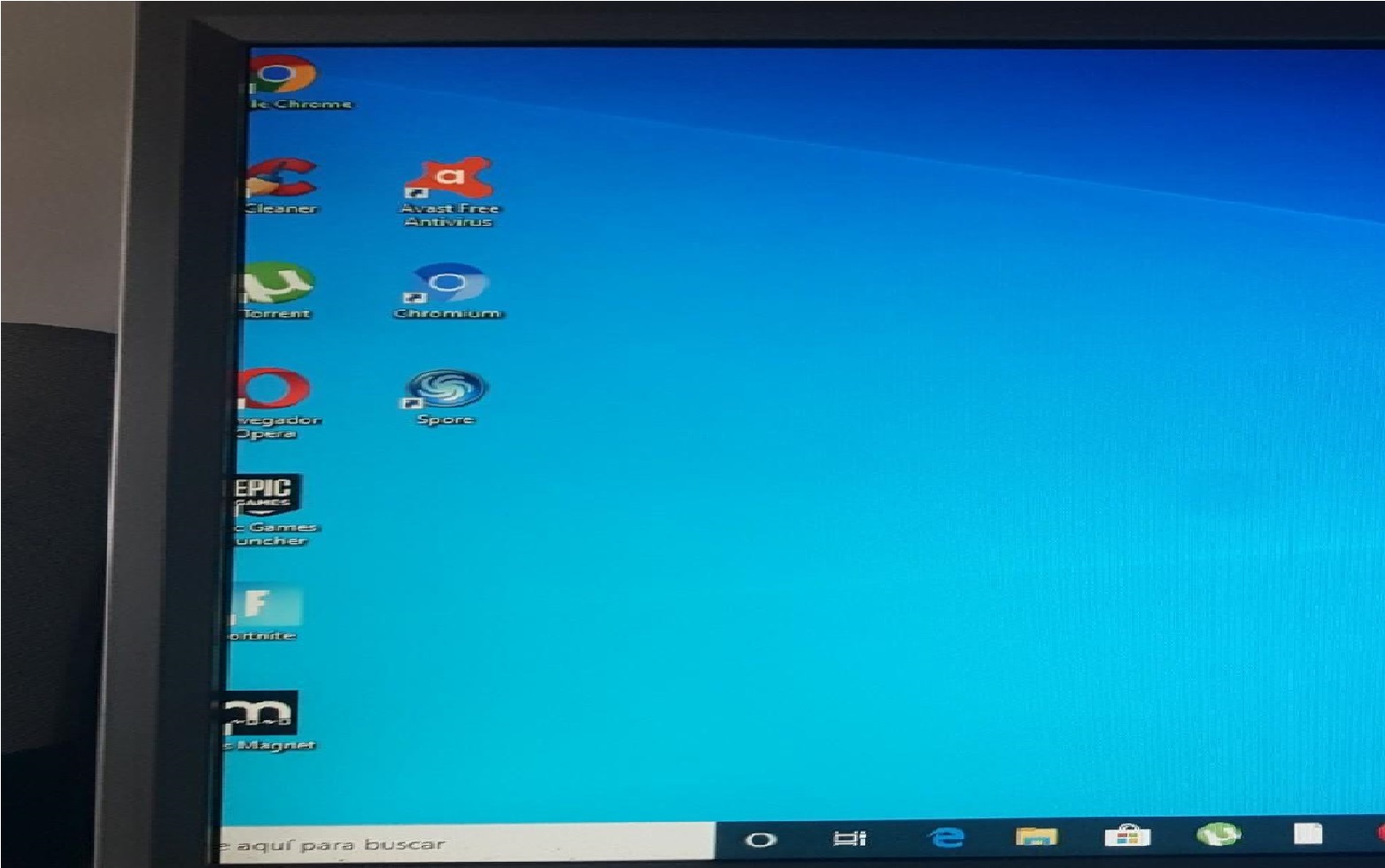 Configurar el borde de la pantalla o ajustar la imagen