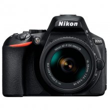 Nikon D5600 24.7MP Negra + 18-55 AF-P VR en PcComponentes