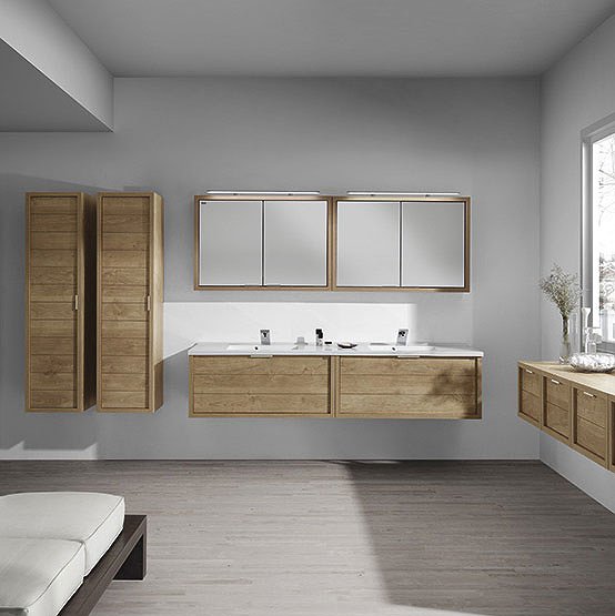 Mueble de baño Tino suspendido 2 cajon roble + 2 cajón interior 120 cm + Lavabo doble poza Rondo + Espejo Compacto (x2) + Estantería 40 cm + 2 Armarios + 2 apliques de luz de Valenzuela