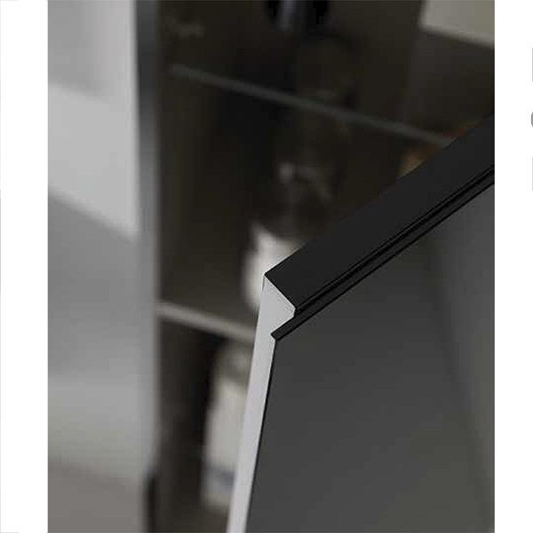 Acabado tirador oculto columna de baño Glass de Sanchis 