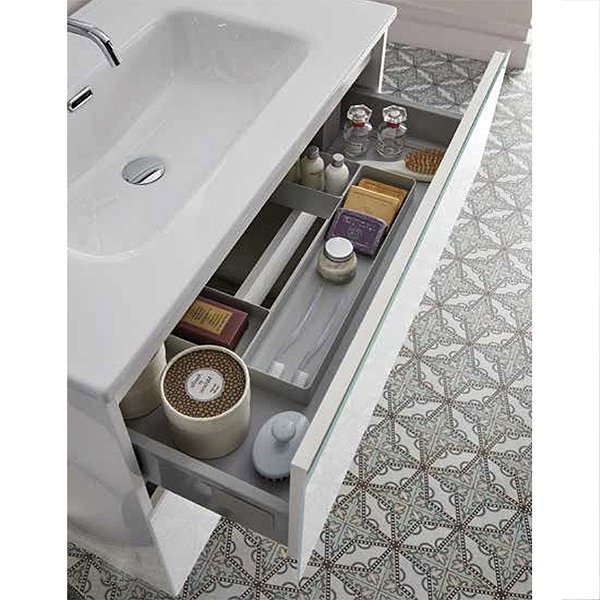 Detalle separador cajón en PVC Italiano