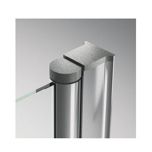 Perfilería de aluminio hasta 1,7 mm de espesor en lacado o anodizado. Sistema de autoelevación en hoja abatible 180°