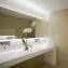 Grifo de lavabo mural Grohe Atrio M