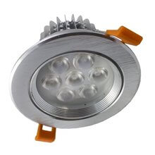Foco LED circular direccionable 7W plata