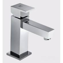 Grifo monomando para lavabo Petra